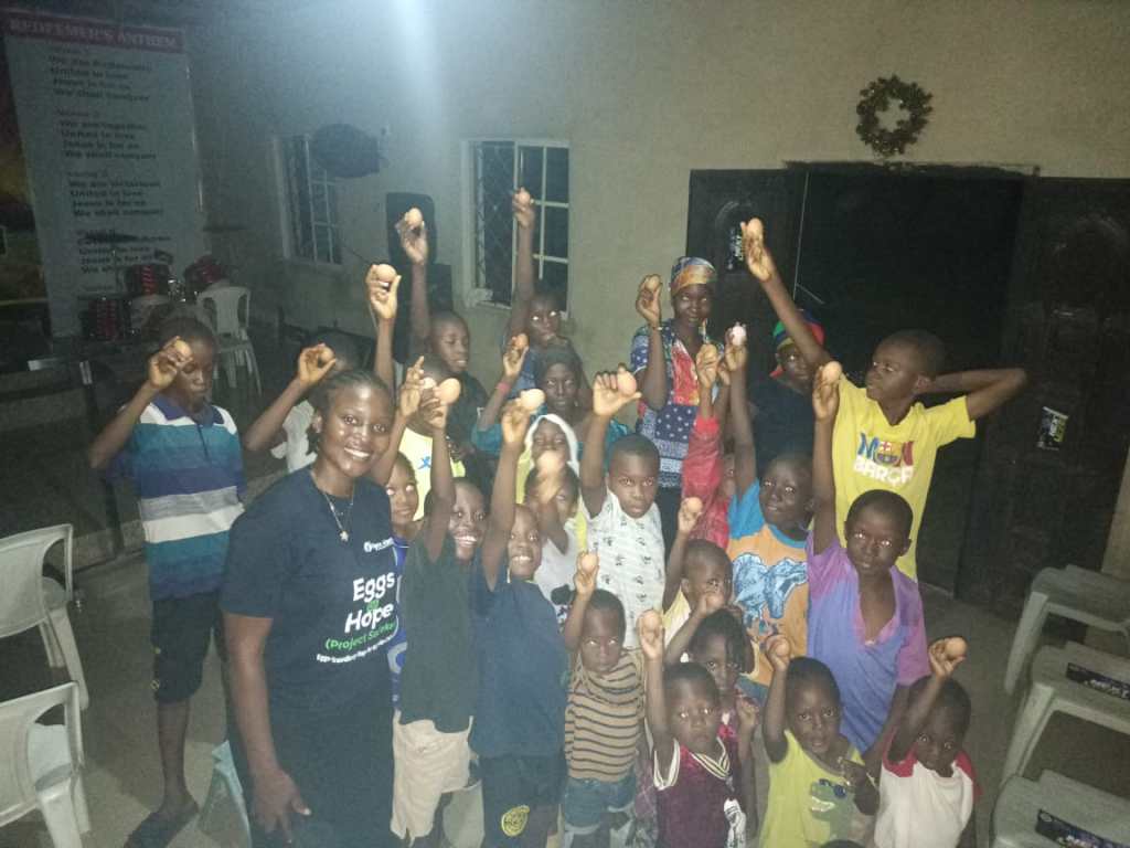 Dr. Oladotun Fadipe Donates 50 Eggs to Children at RCCG City of Zion&nbsp;Parish